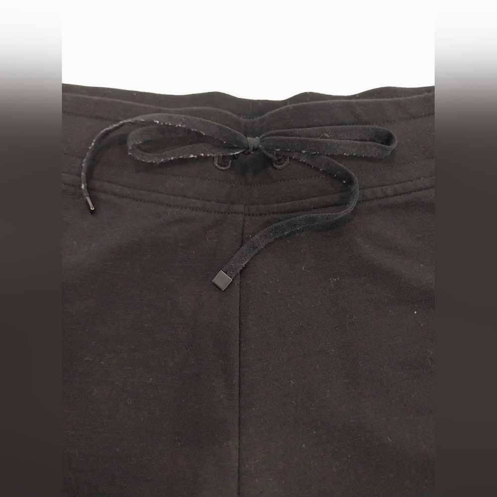 Victoria Sport Size XS Black Elastic Drawstring Waist Shorts Mesh Trim - Picture 2 of 12